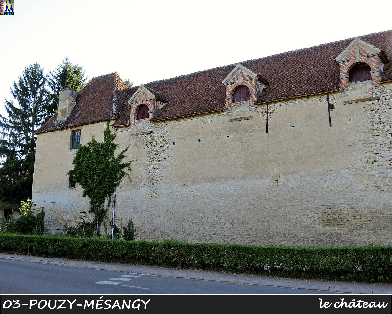 03POUZY-MESANGY_chateau_104.jpg
