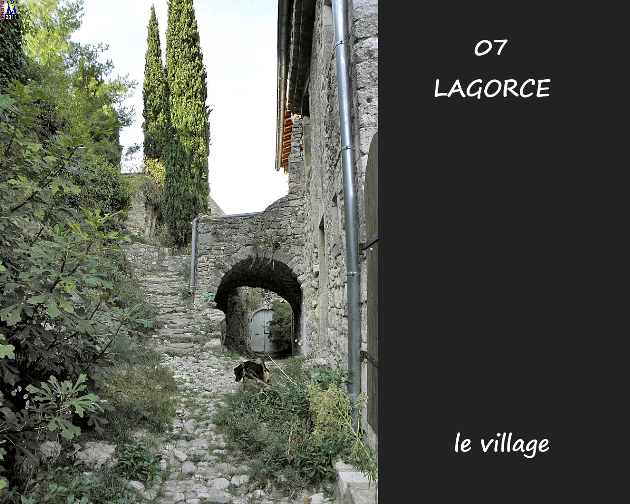 07LAGORCE_village_108.jpg
