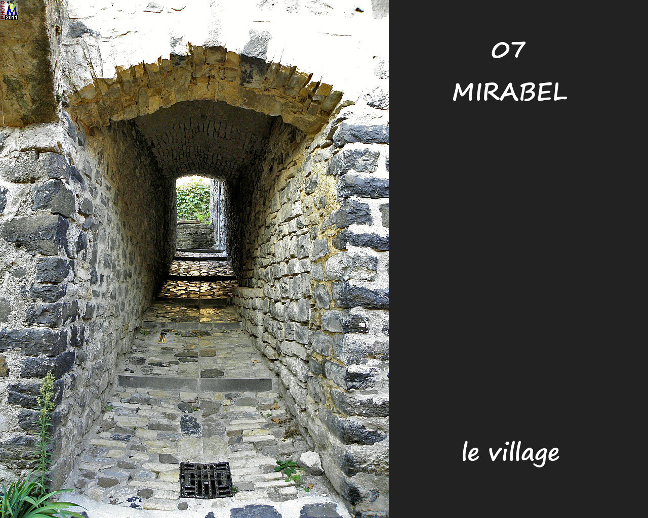 07MIRABEL_village_160.jpg