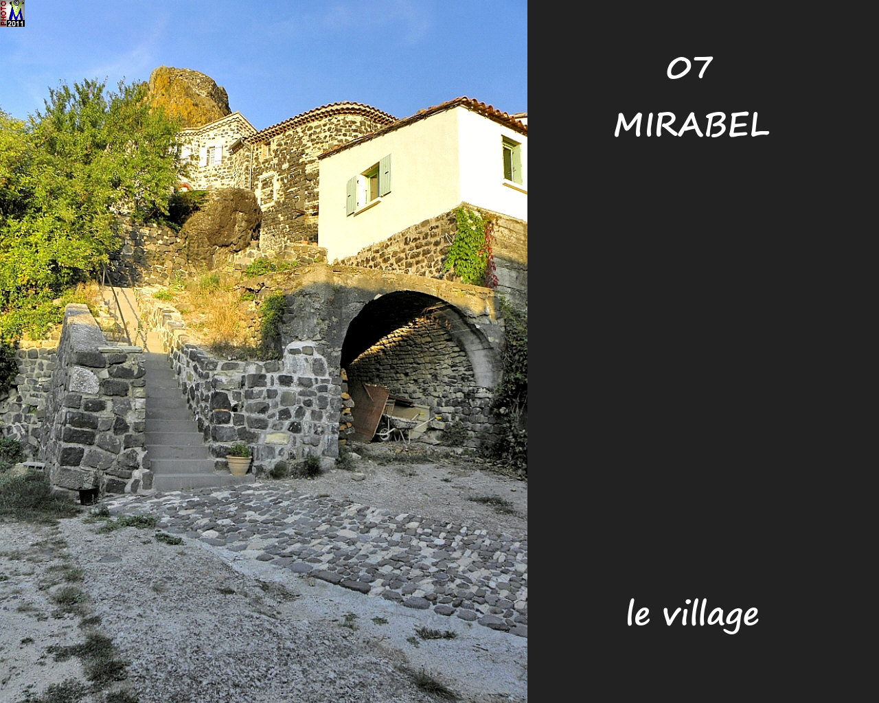 07MIRABEL_village_162.jpg