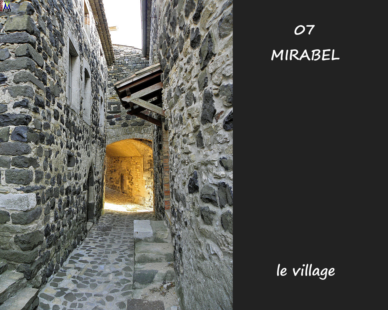07MIRABEL_village_168.jpg
