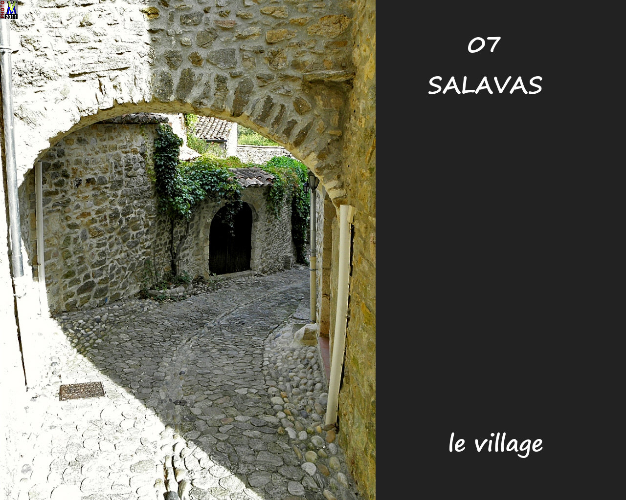 07SALAVAS_village_124.jpg