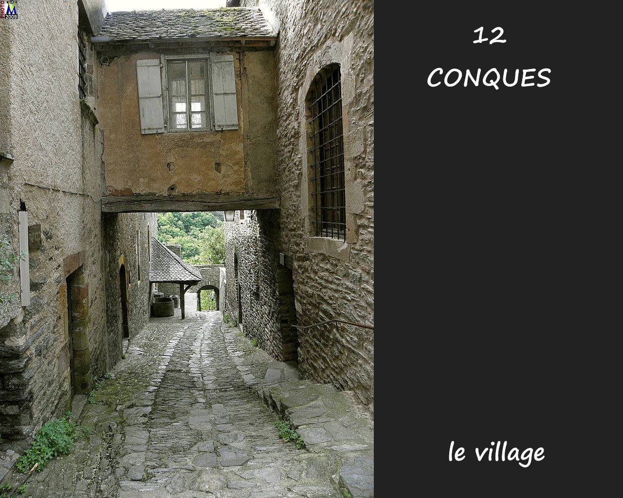12CONQUES_village_150.jpg
