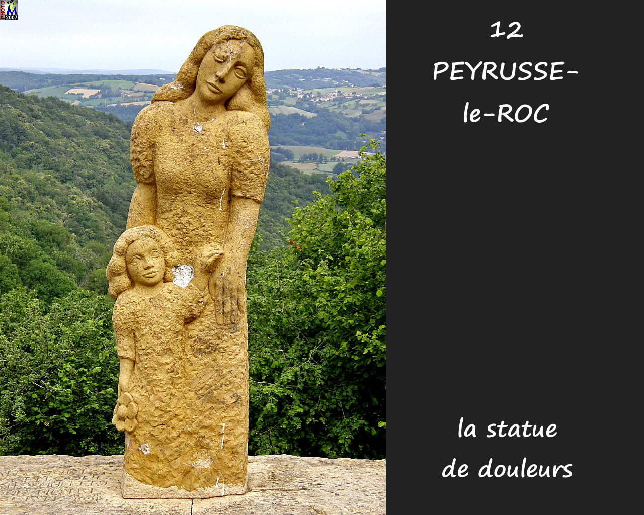 12PEYRUSSE-ROC_village-statue_100.jpg