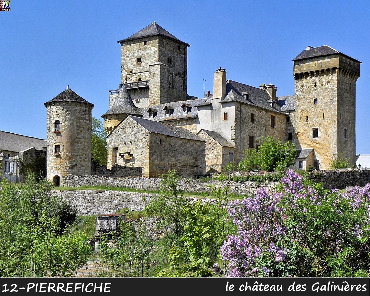 12PIERREFICHE_chateau_102.jpg