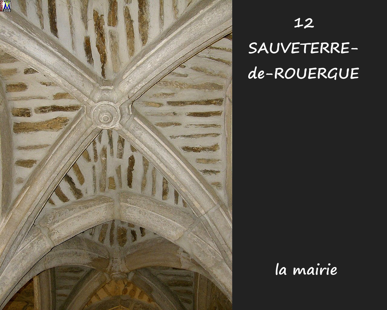 12SAUVETERRE-ROUERGUE_mairie_210.jpg