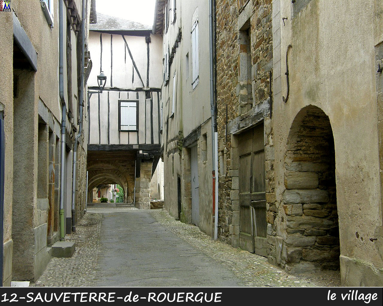 12SAUVETERRE-ROUERGUE_village_158.jpg