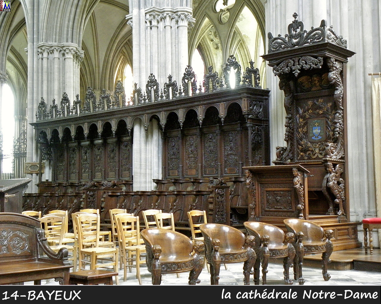 14BAYEUX_cathedrale_242.jpg