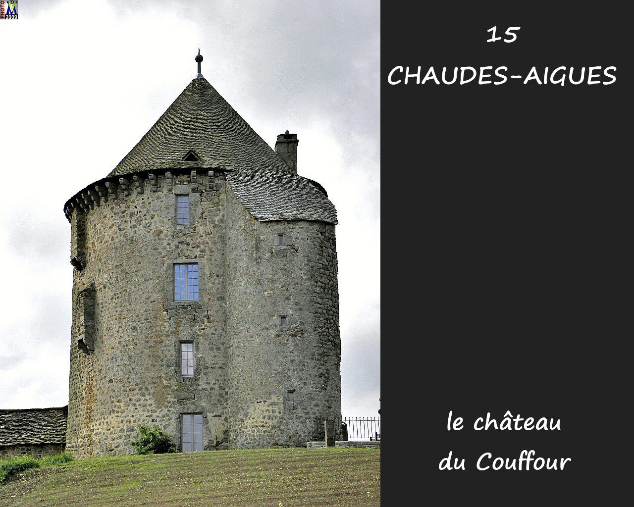 15CHAUDES-AIGUES_chateauC_104.jpg