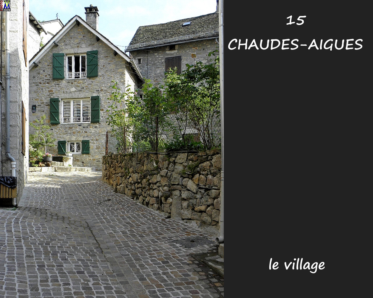 15CHAUDES-AIGUES_village_114.jpg