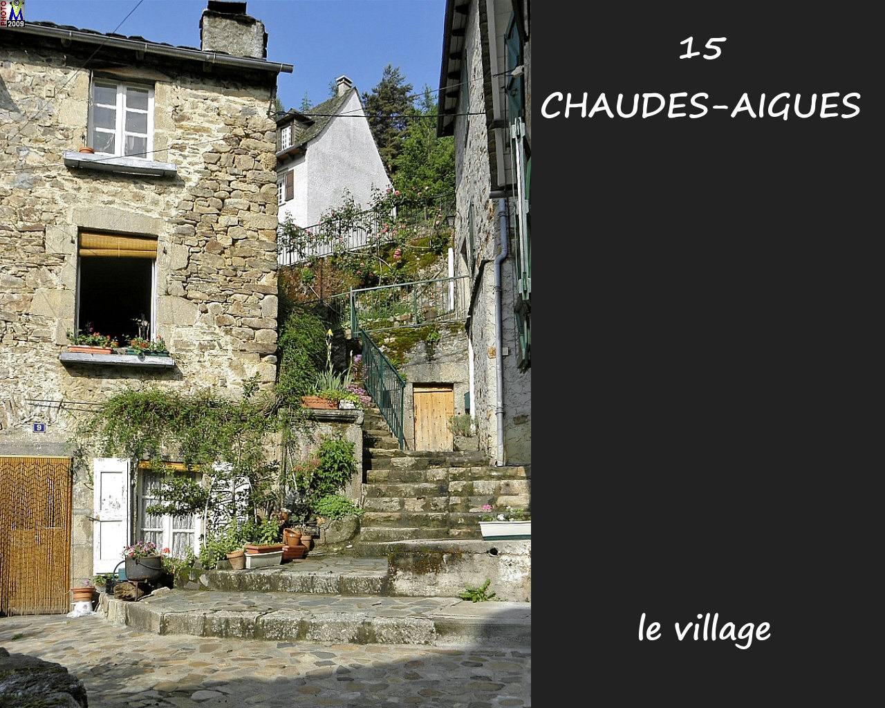 15CHAUDES-AIGUES_village_116.jpg