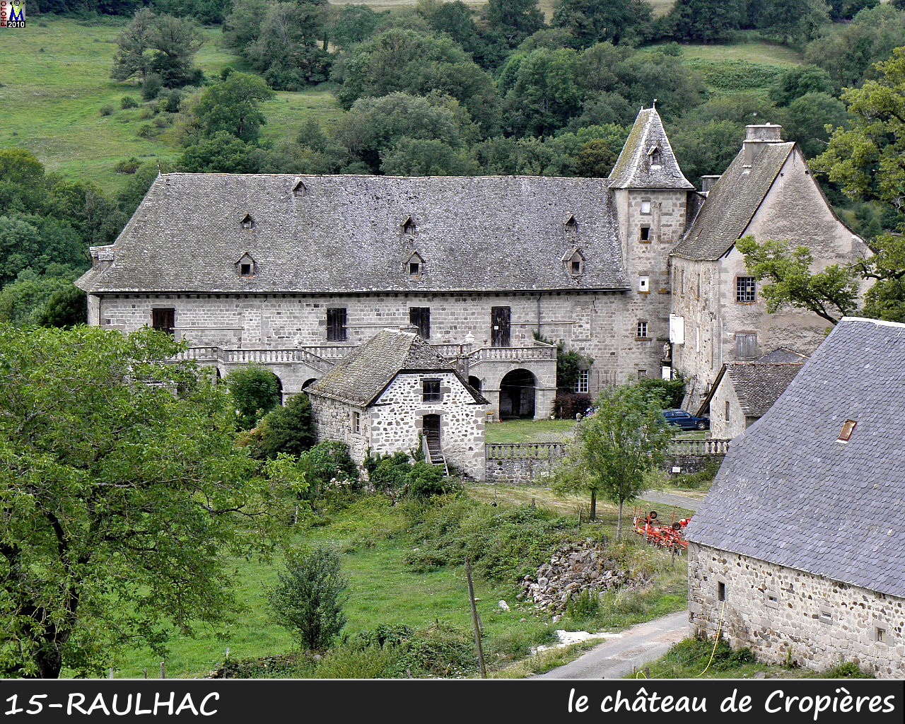 15RAULHAC_chateau_102.jpg
