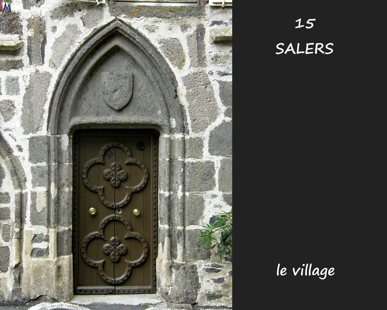 15SALERS_village_178.jpg