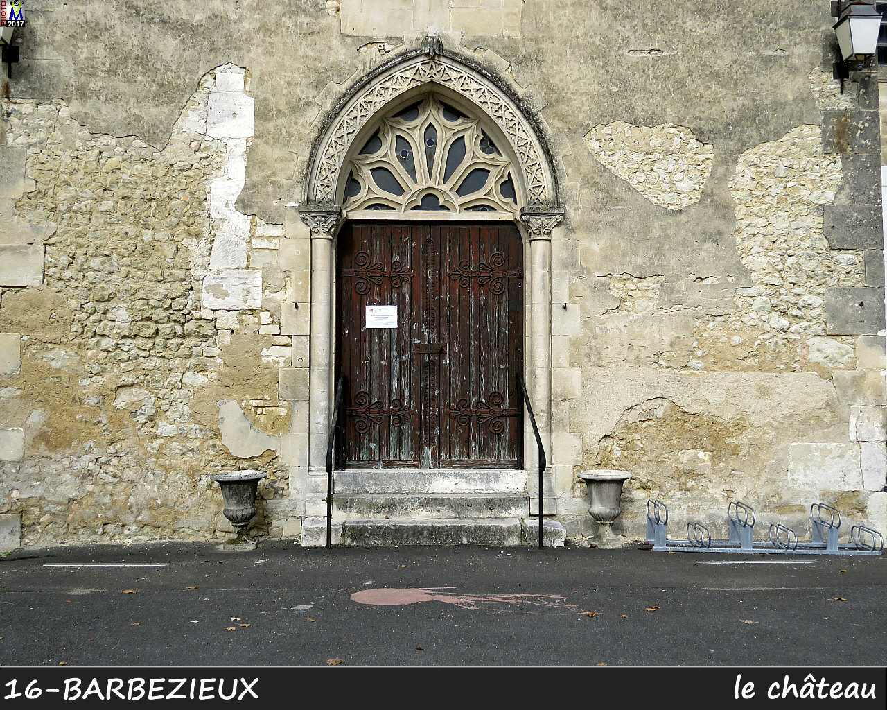 16BARBEZIEUX_chateau_1020.jpg