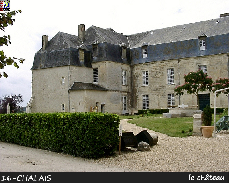16CHALAIS chateau 130.jpg