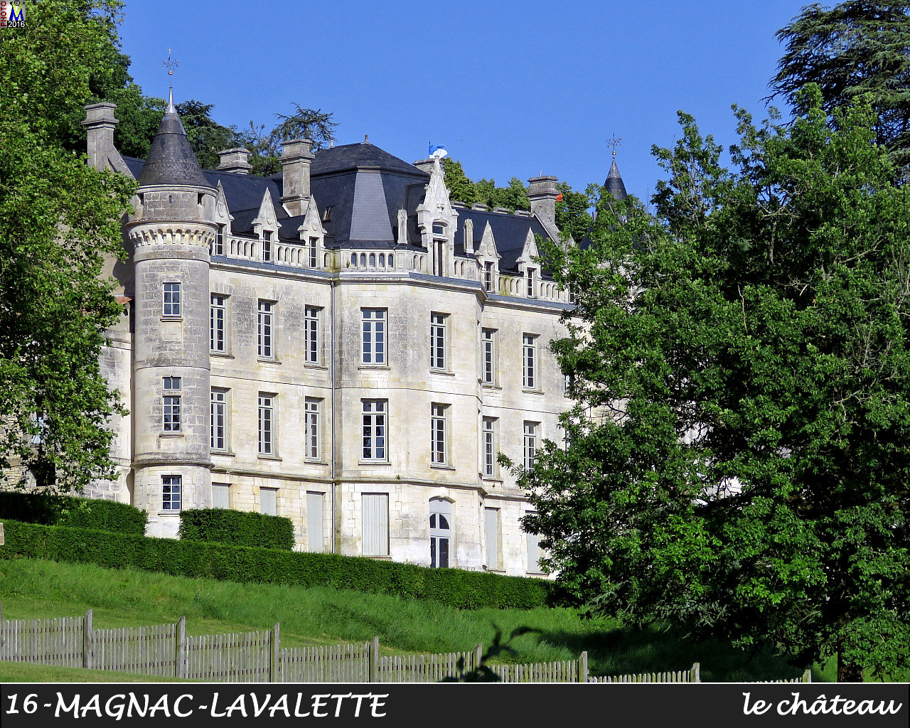 16MAGNAC-LAVALETTE_chateau_106.jpg
