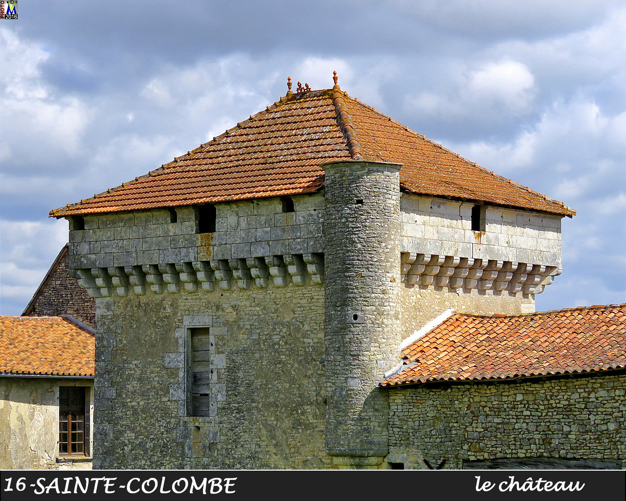 16SteCOLOMBE_chateau_1002.jpg