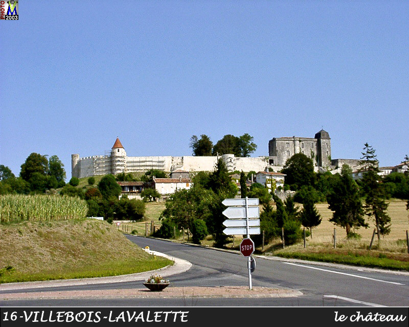 16VILLEBOIS-LAVALETTE_chateau_100.jpg
