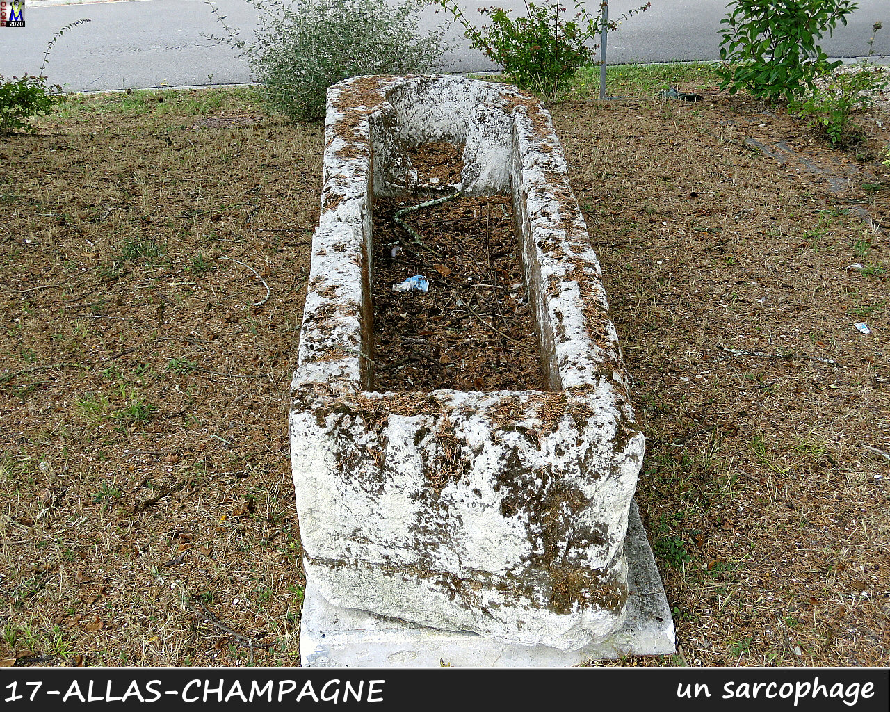 17ALLAS-CHAMPAGNE_sarcophage_1000.jpg