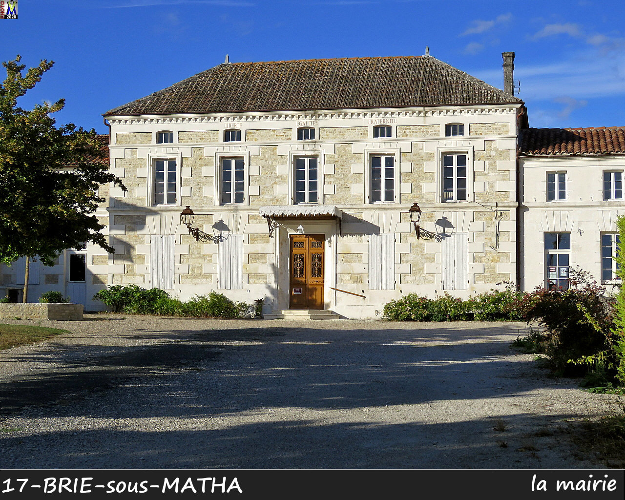 17BRIE-MATHA_mairie_1000.jpg