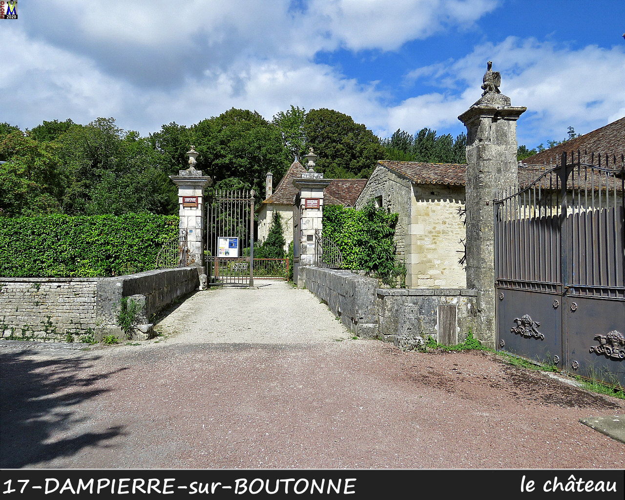 17DAMPIERRE_chateau_1008.jpg