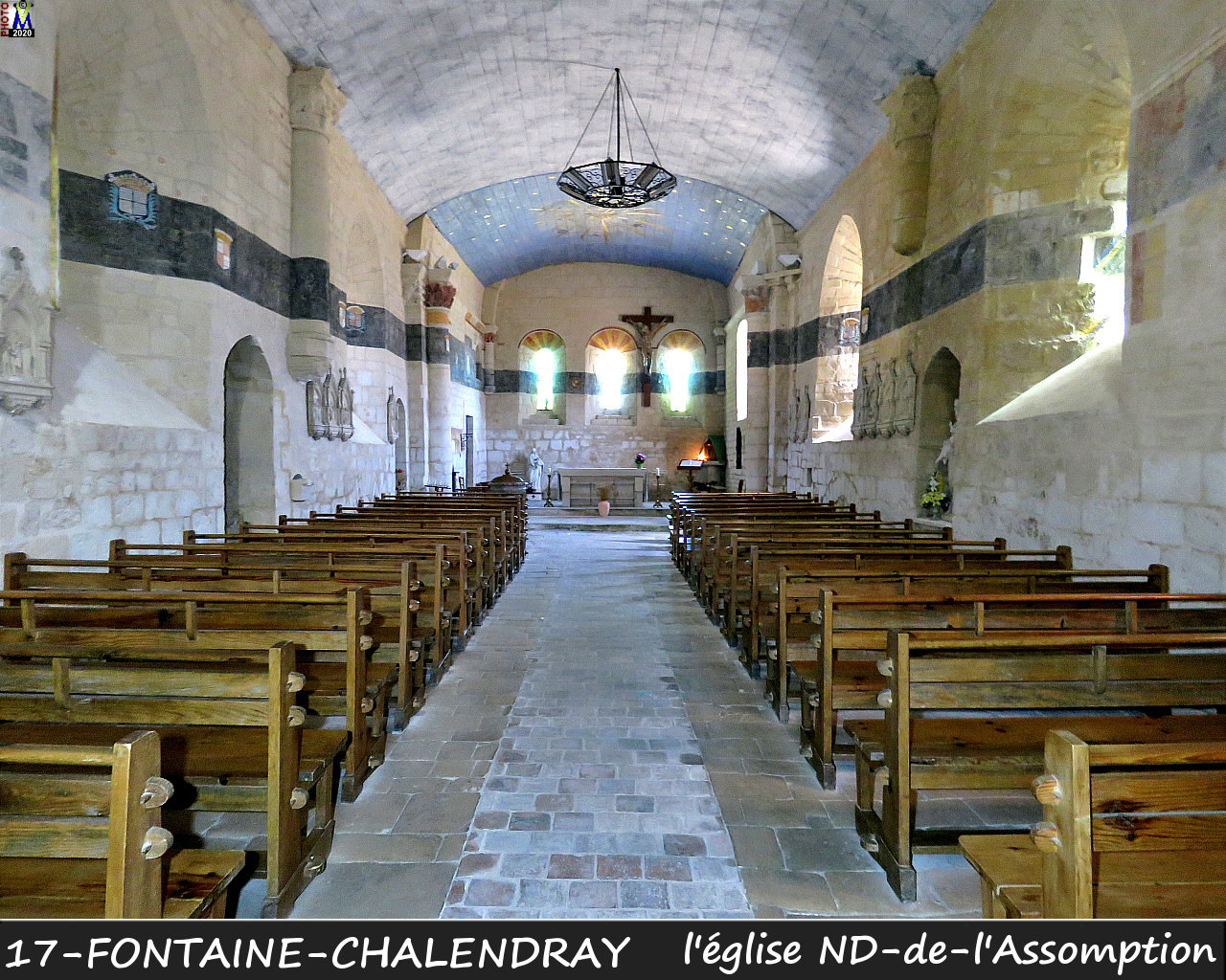 17FONTAINE-CHALENDRAY_eglise_1100.jpg