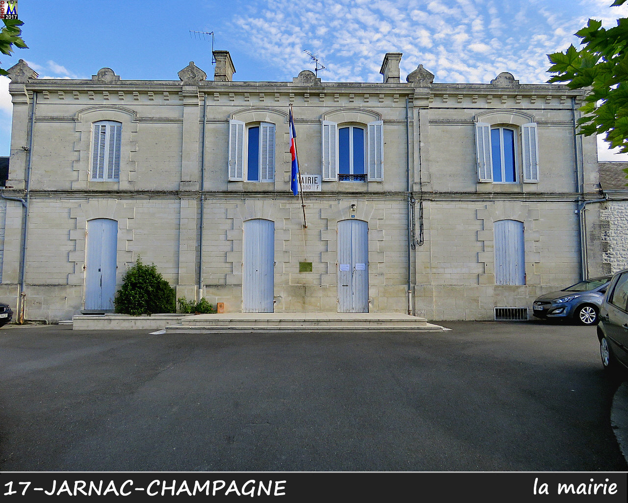 17JARNAC-CHAMPAGNE_mairie_1000.jpg