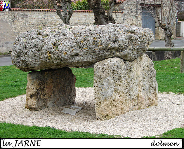 17JARNE_dolmen_100.jpg
