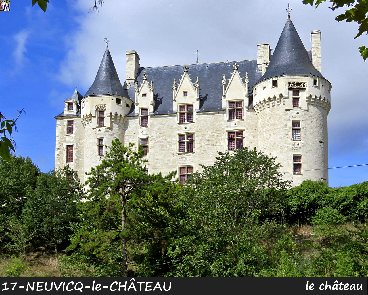 17NEUVICQ-CHATEAU_chateau_1000.jpg