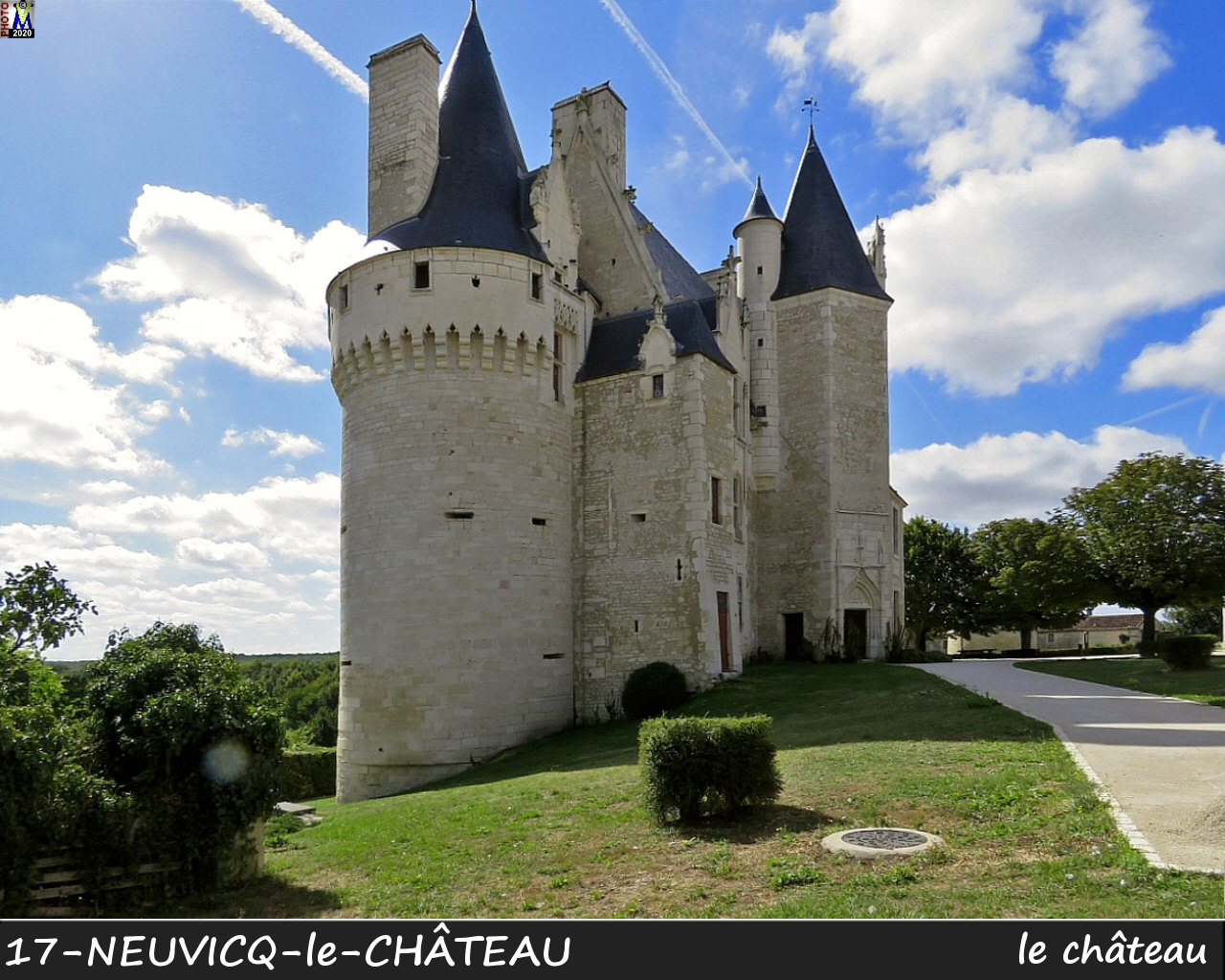 17NEUVICQ-CHATEAU_chateau_1008.jpg