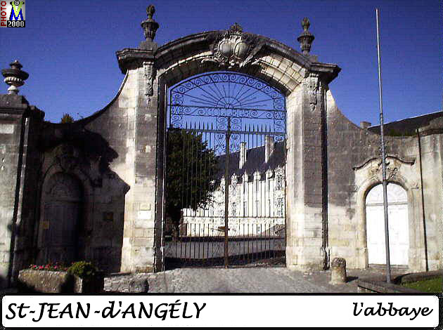 17StJEAN-ANGELY_abbaye_100.jpg