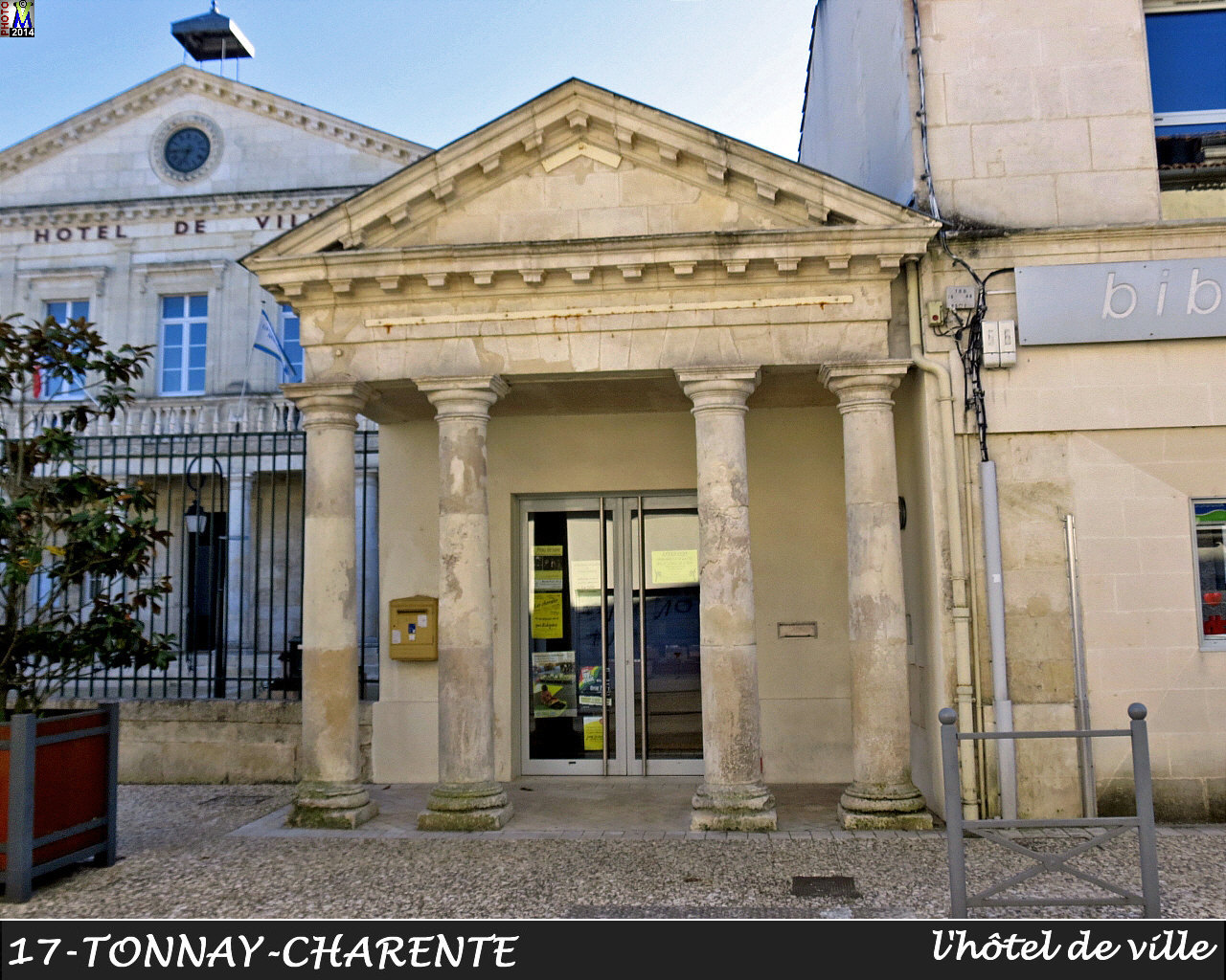 17TONNAY-CHARENTE-mairie_102.jpg