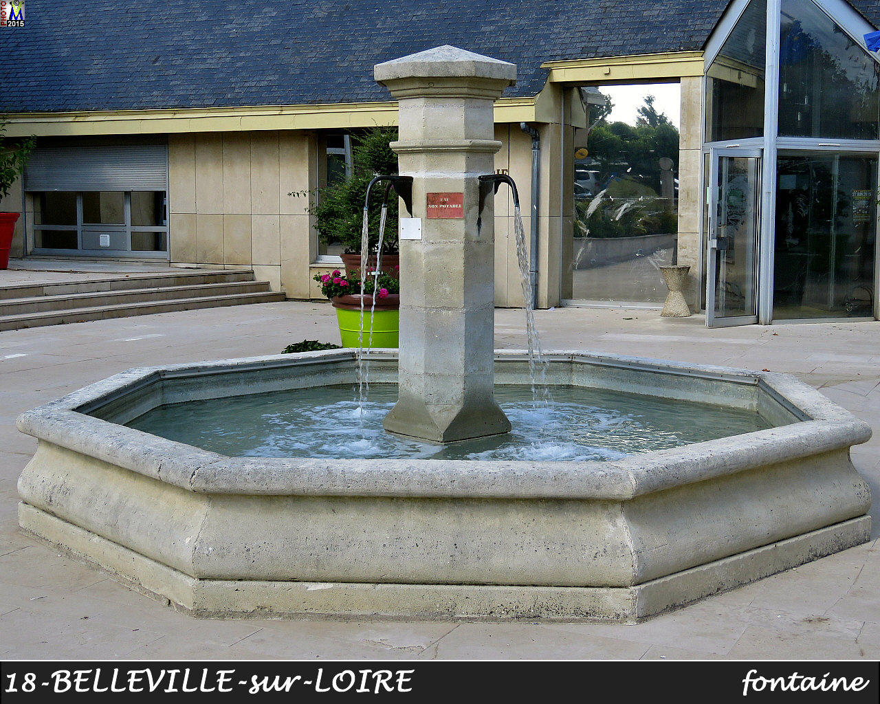 18BELLEVILLE-LOIRE_fontaine_100.jpg