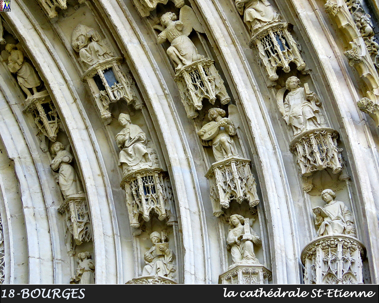 18BOURGES-cathedrale_210.jpg
