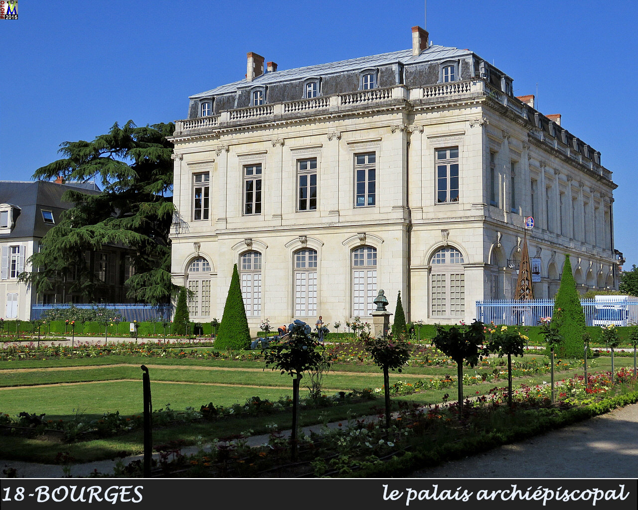 18BOURGES-palaisArch_100.jpg