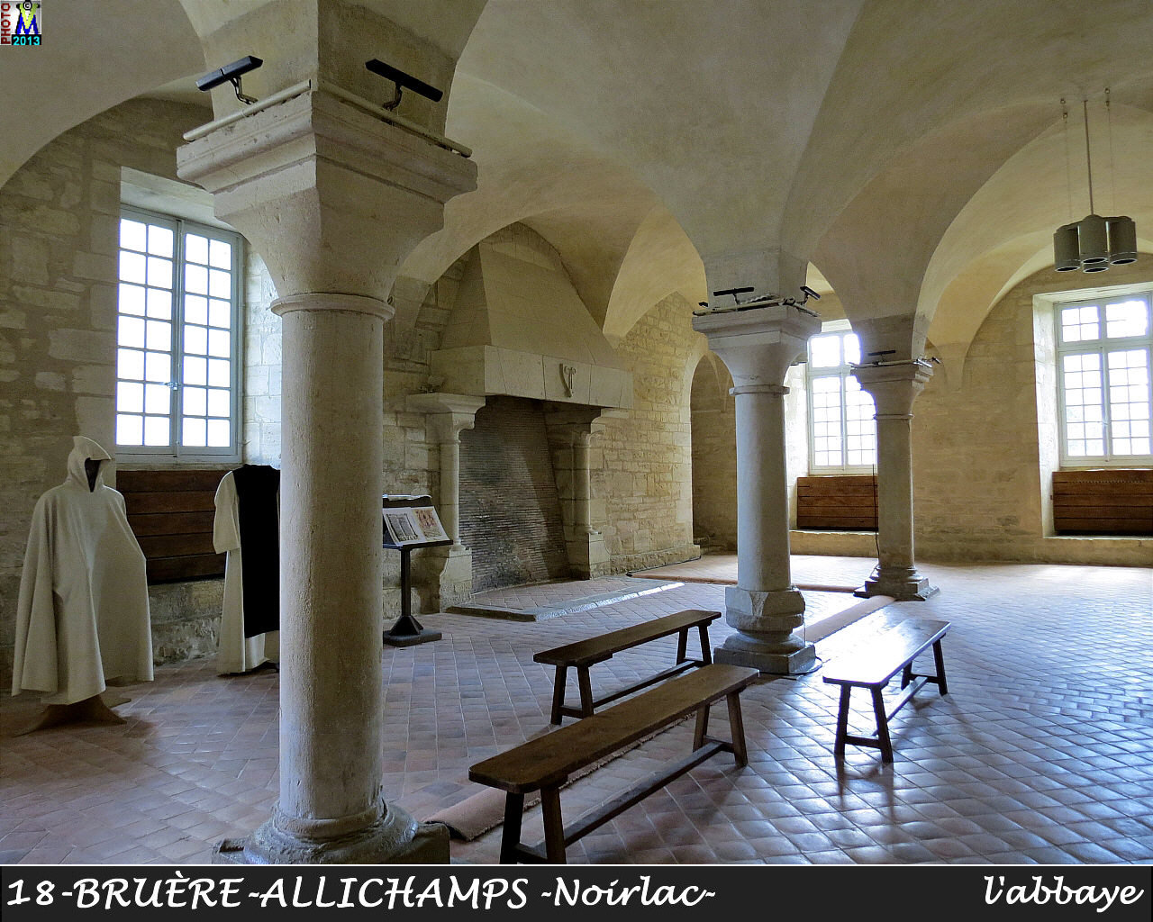 18BRUERE-ALLICHAMPSzNOIRLAC_abbaye_290.jpg