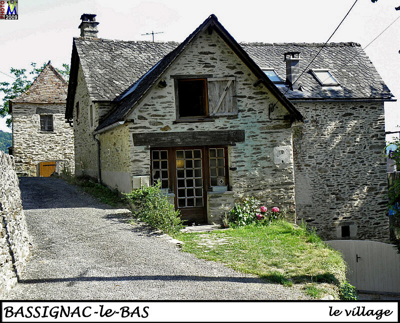 19BASSIGNAC-BAS_village_106.jpg