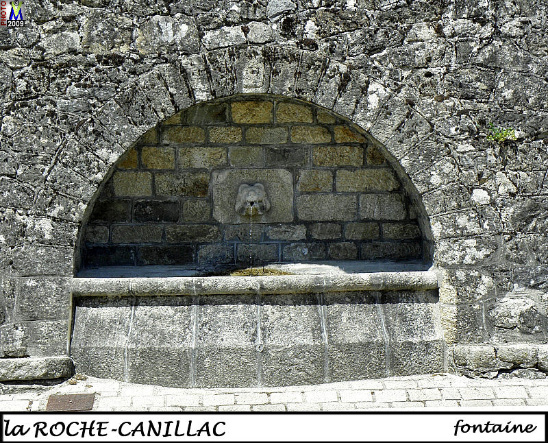 19ROCHE-CANILLAC_fontaine_104.jpg
