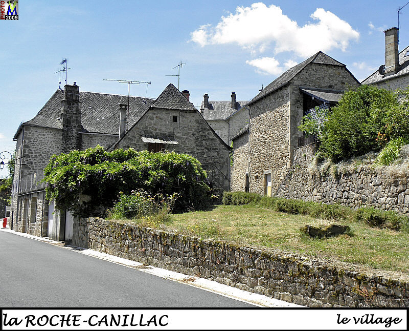 19ROCHE-CANILLAC_village_100.jpg