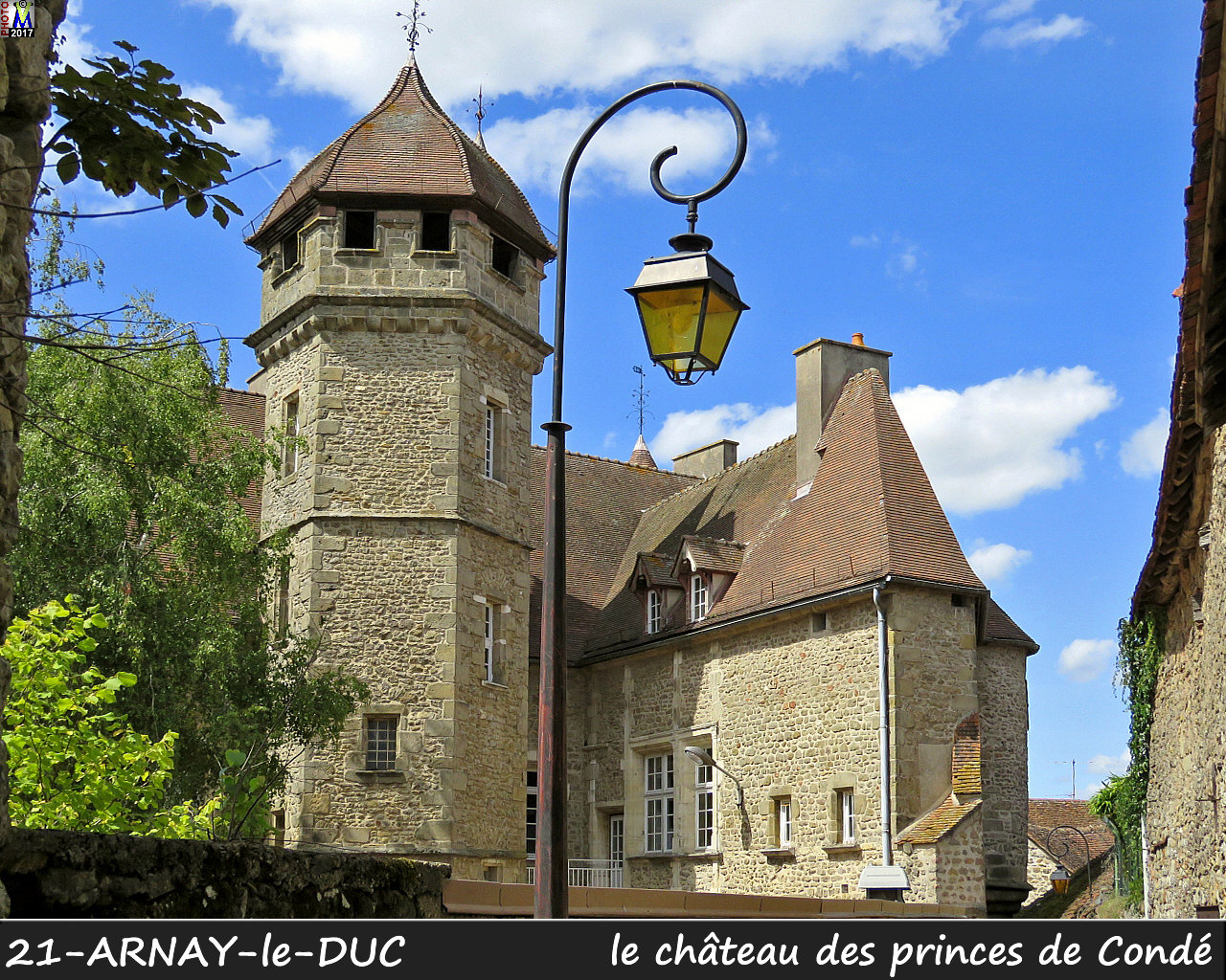 21ARNAY-le-DUC_chateau_102.jpg