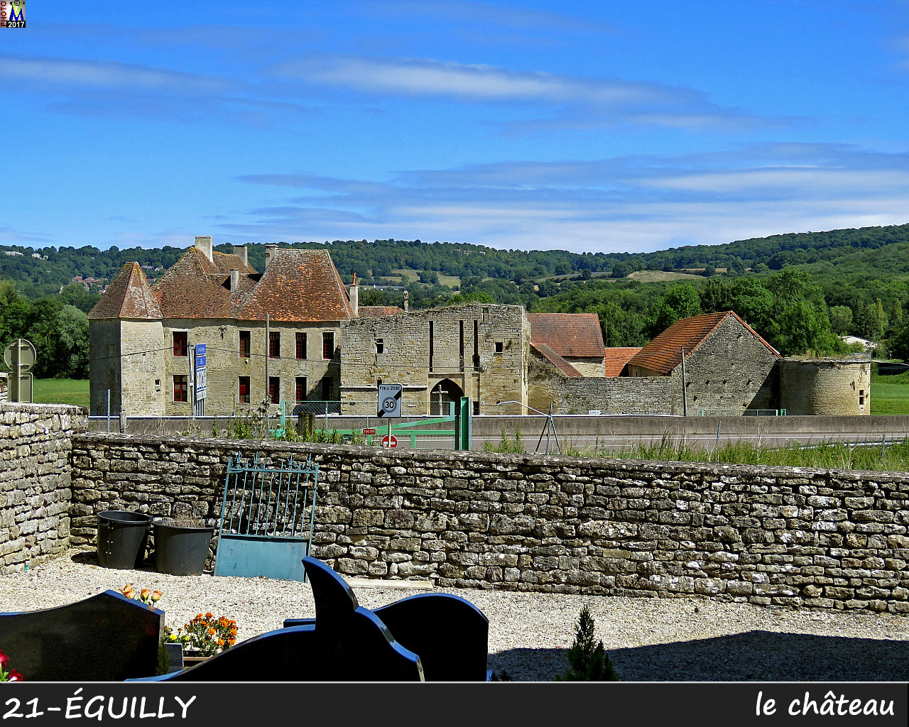 21EGUILLY_chateau_112.jpg
