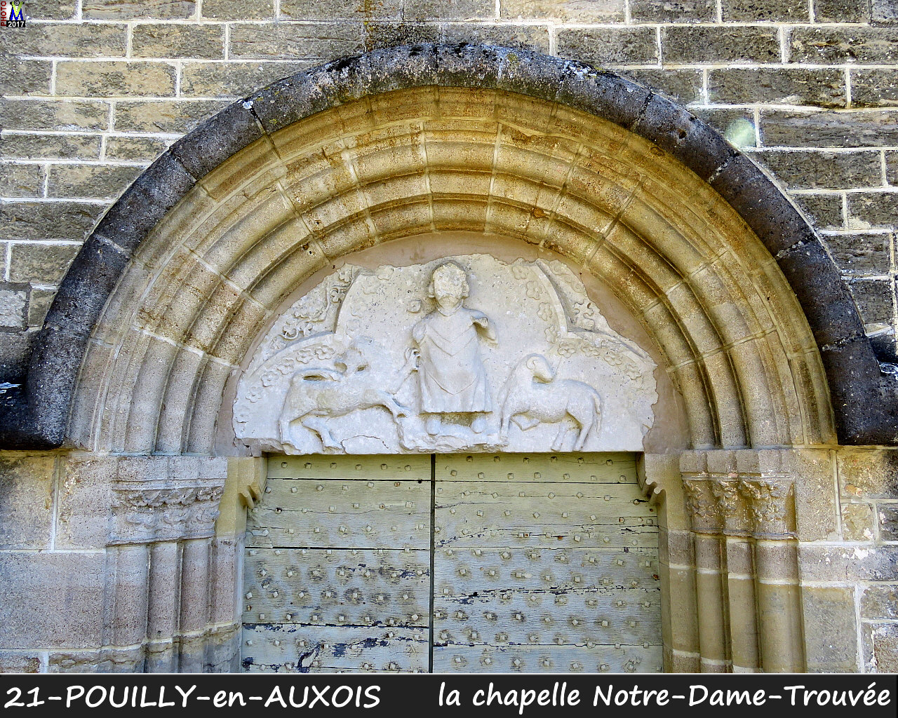 21POUILLY-EN-AUXOIS_chapelle_110.jpg