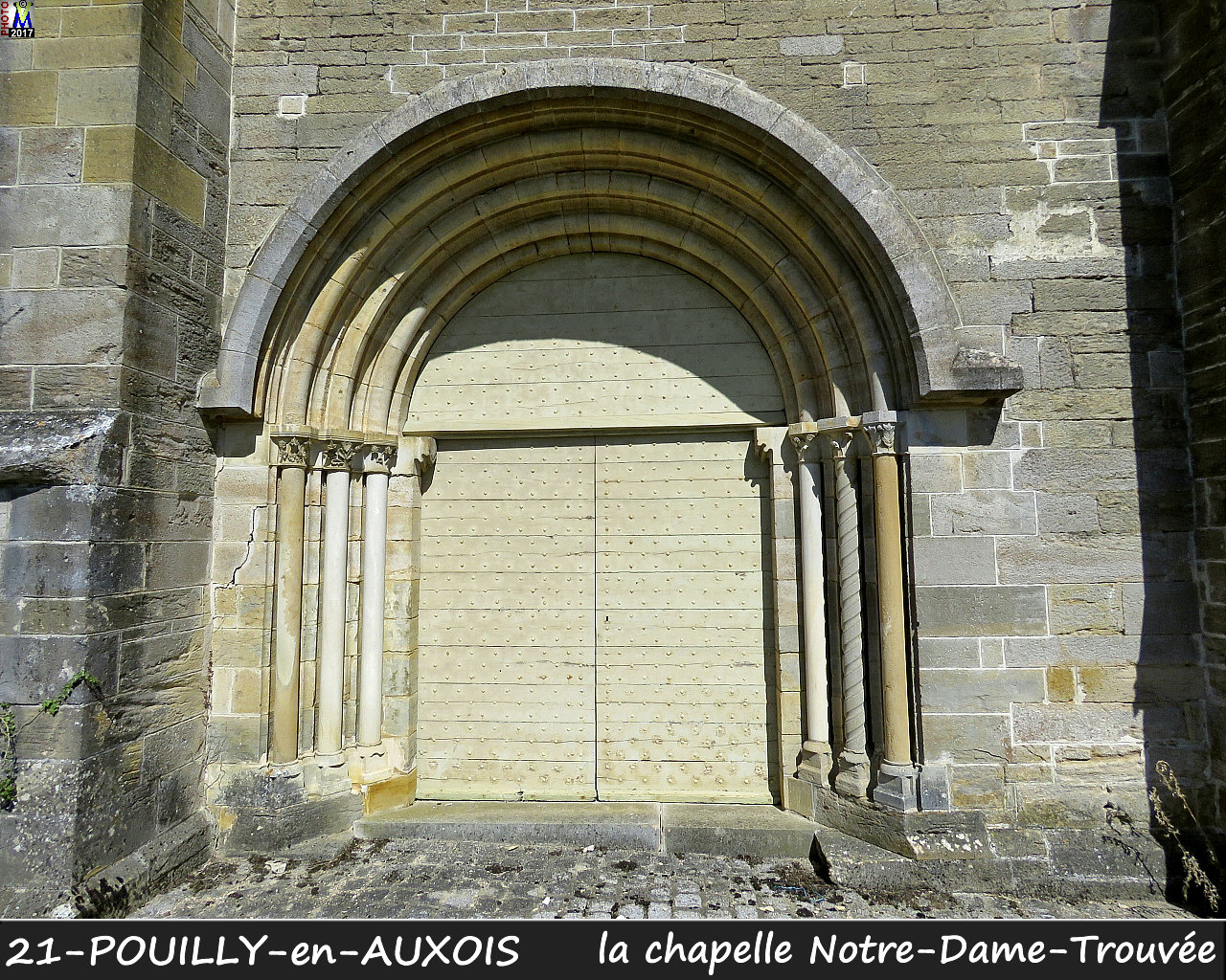 21POUILLY-EN-AUXOIS_chapelle_112.jpg