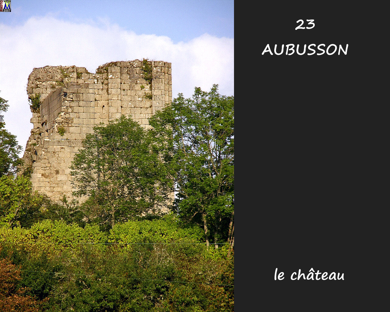 23AUBUSSON_chateau_100.jpg
