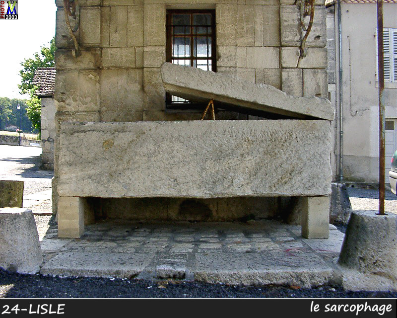 24LISLE_sarcophage_100.jpg