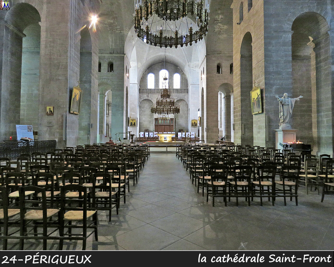 24PERIGUEUX_cathedrale_1102.jpg