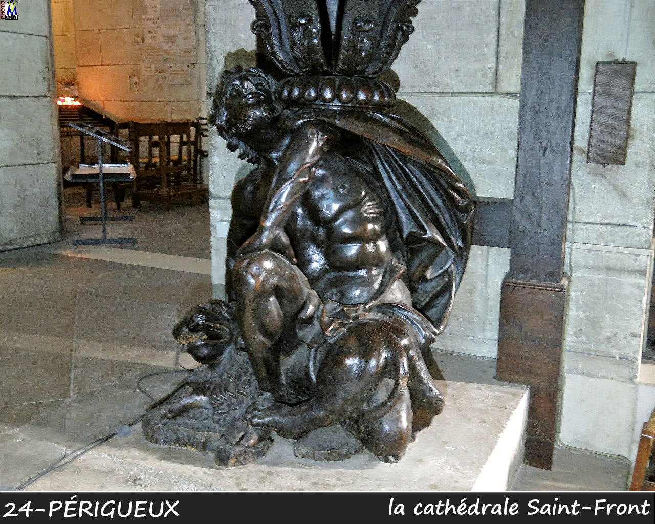 24PERIGUEUX_cathedrale_1158.jpg