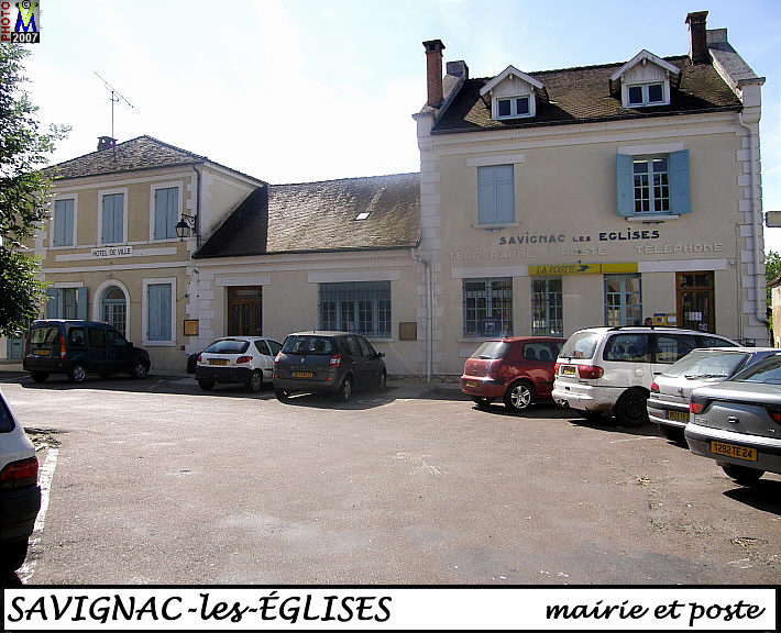 24SAVIGNAC-EGLISES_mairie_100.jpg