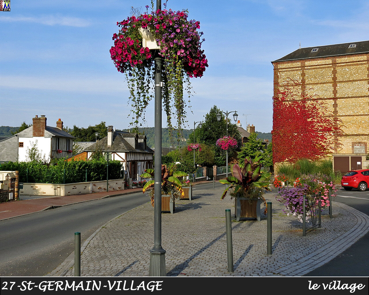 27StGERMAIN-VILLAGE_village_104.jpg