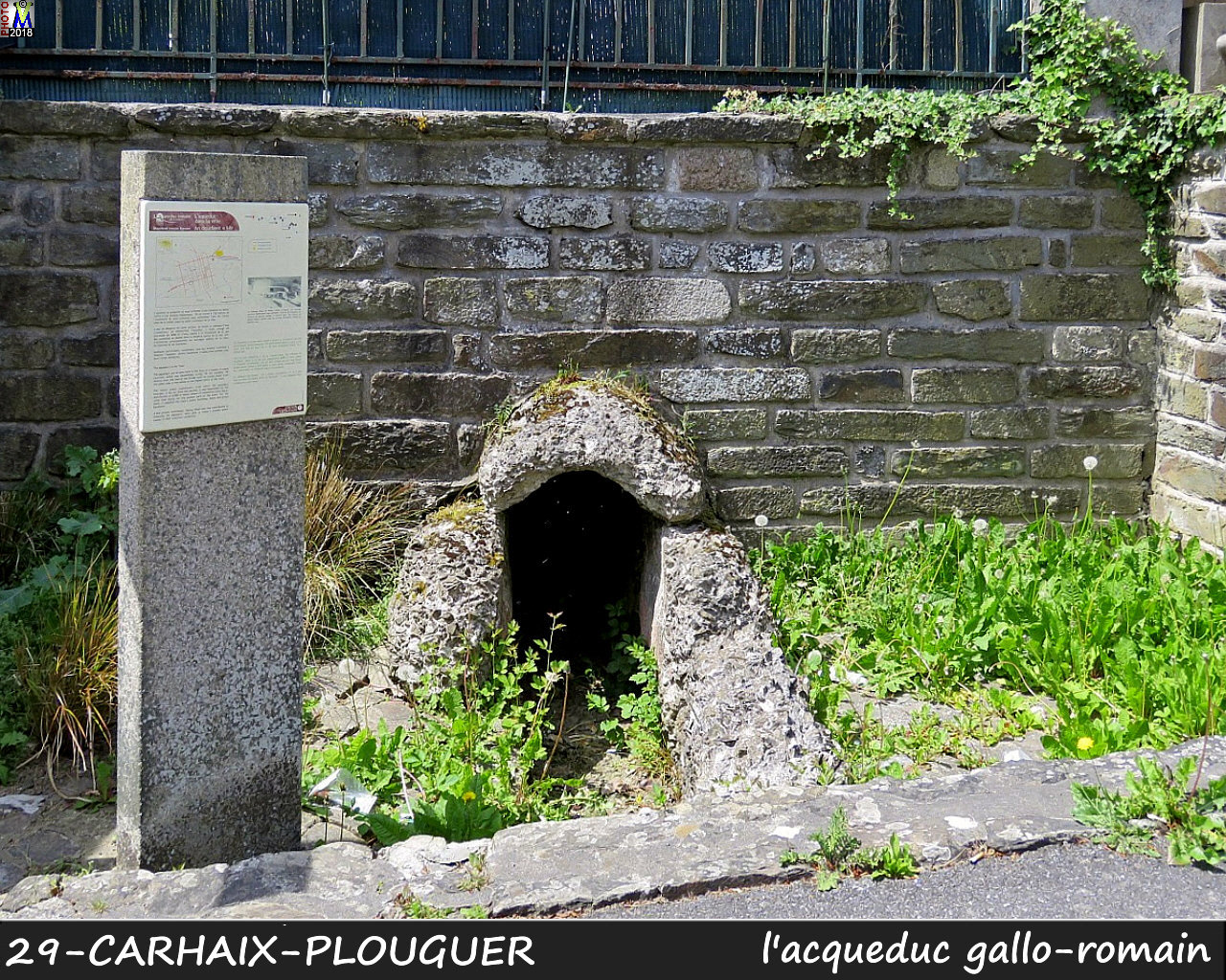 29CARHAIX-PLOUGER_aqueduc_100.jpg